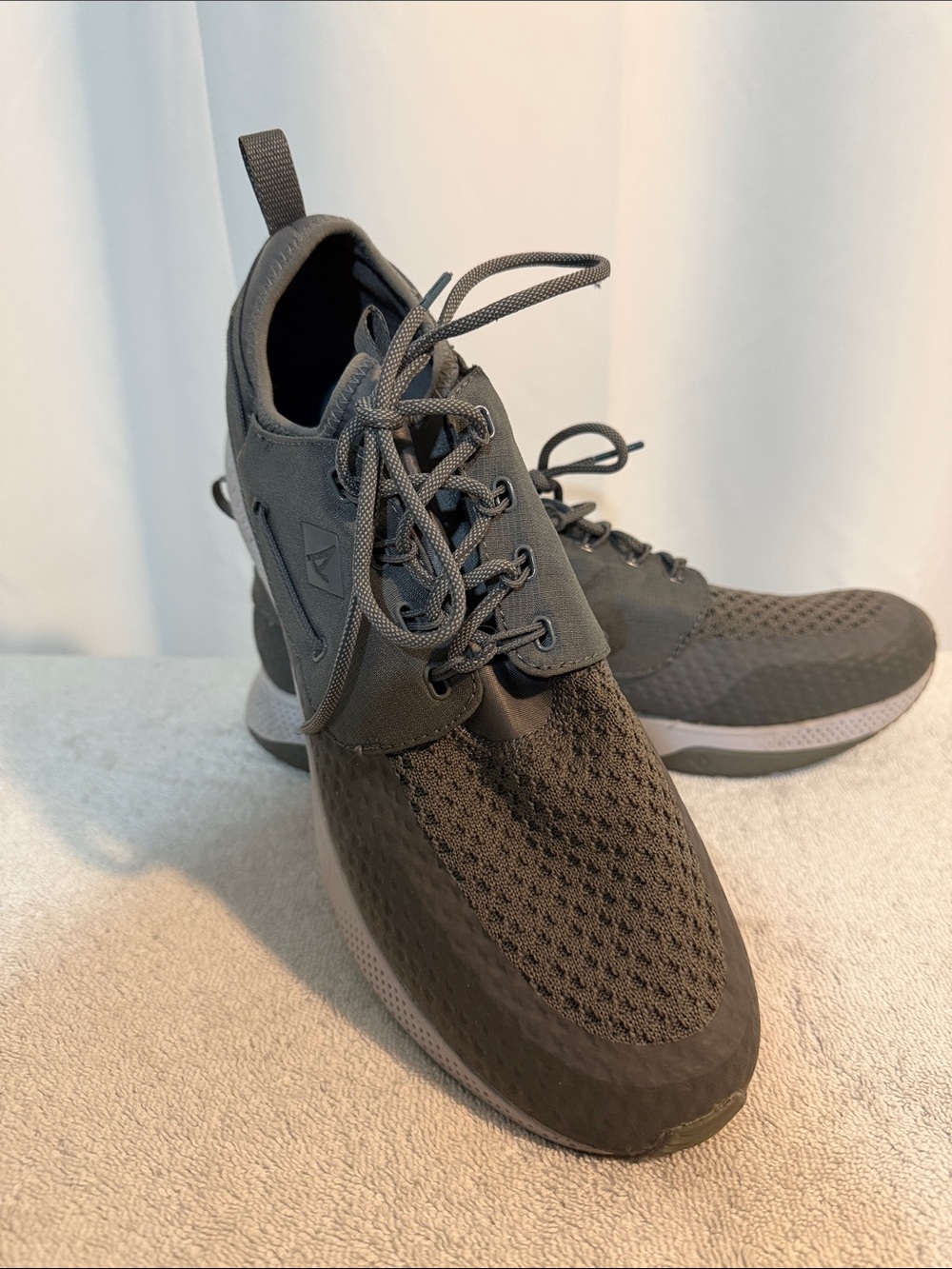 Sperry 7 Seas 3-Eye Boat Men's Performance Athletic Sneakers Charcoal Gray B6